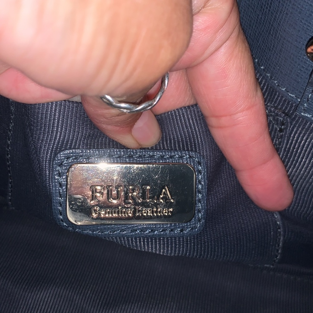 FURLA Crossbody/handbag. Always open to offers 🌸 - Picture 6 of 13